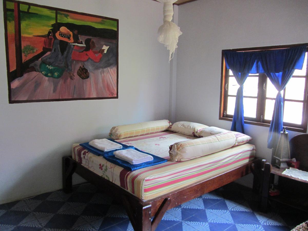 Flower Paradise Bungalows & Swiss Restaurant Roestiland Ламаи-Бич Номер фото